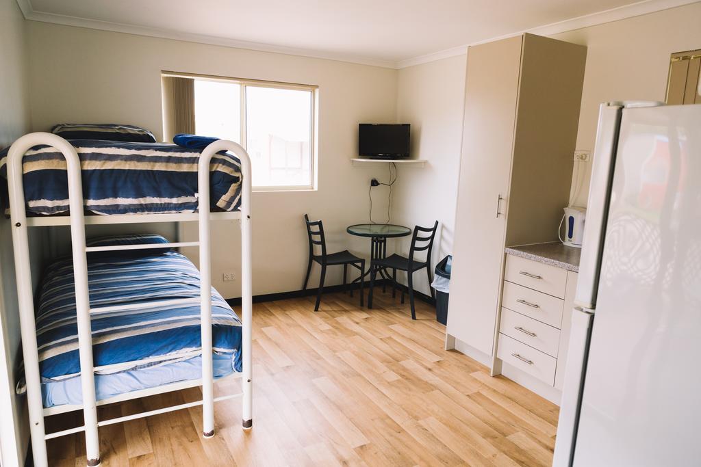 Port Gregory Caravan Park Екстериор снимка