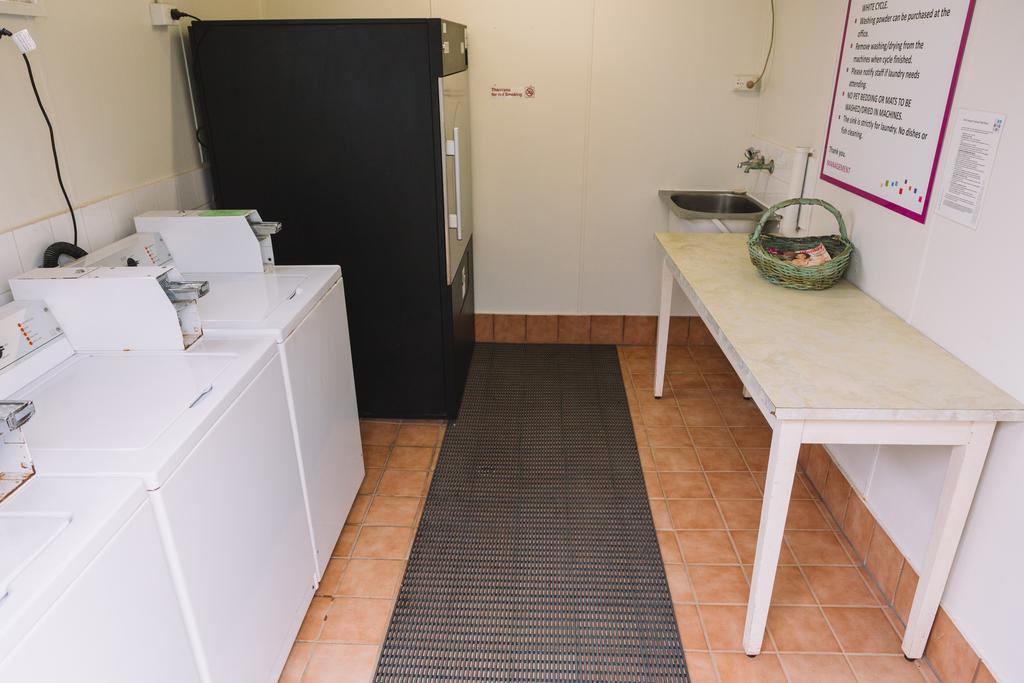 Port Gregory Caravan Park Екстериор снимка