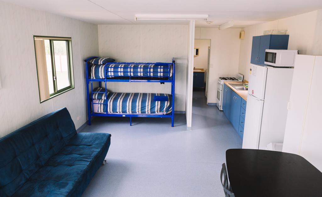 Port Gregory Caravan Park Екстериор снимка