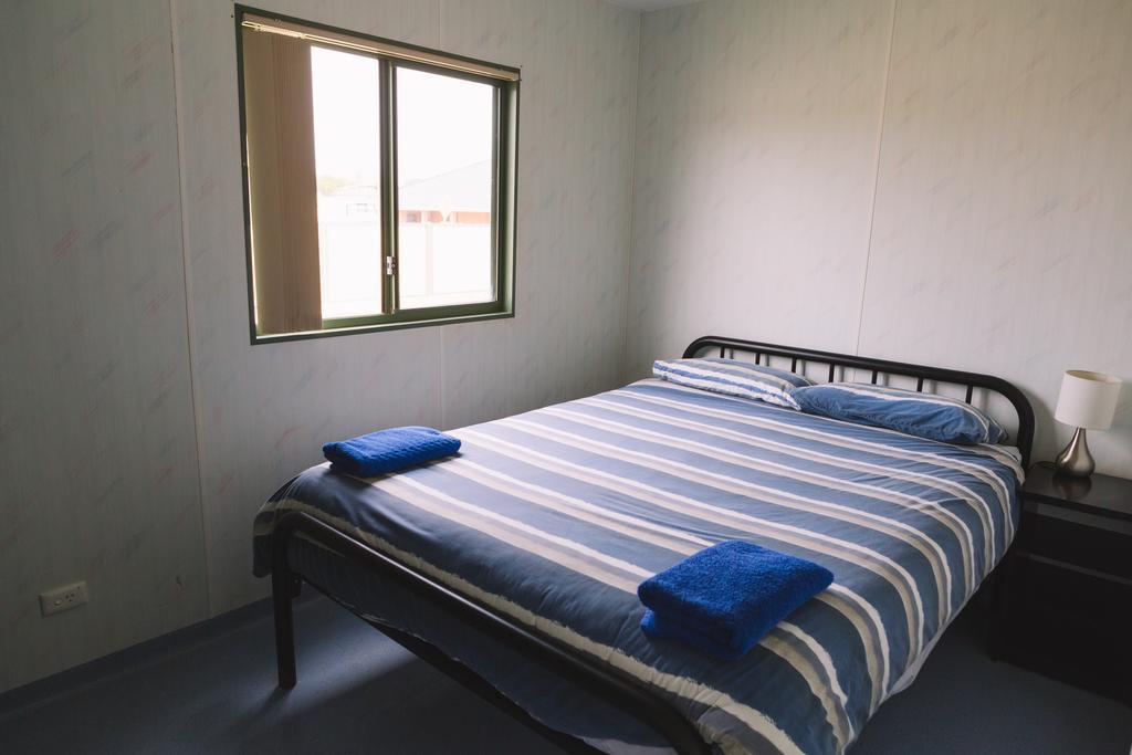 Port Gregory Caravan Park Екстериор снимка