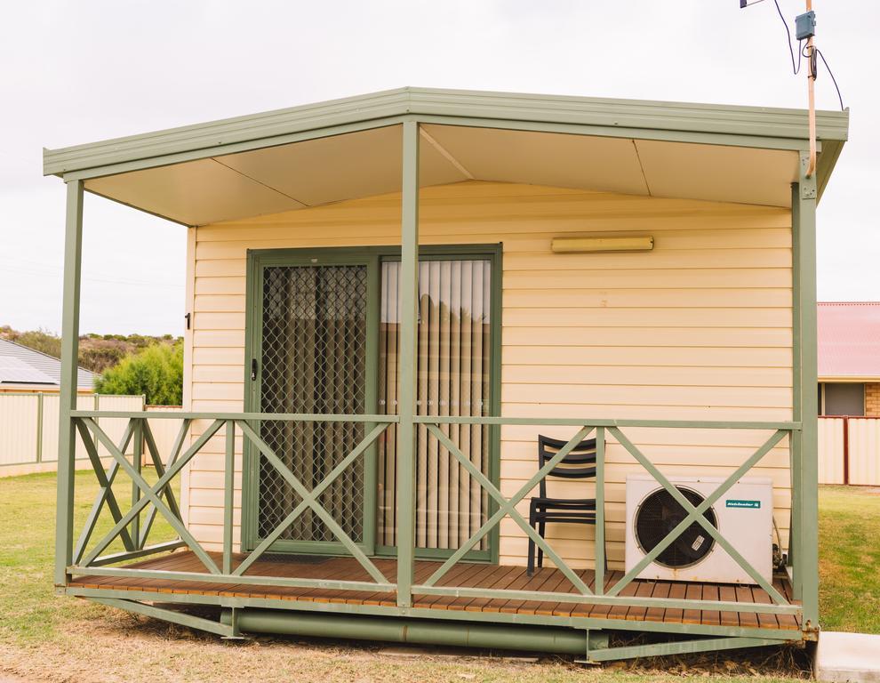 Port Gregory Caravan Park Екстериор снимка